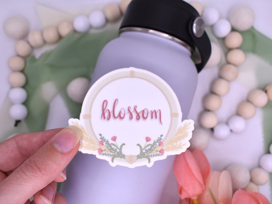 Blossom Wreath, 3x2.45in